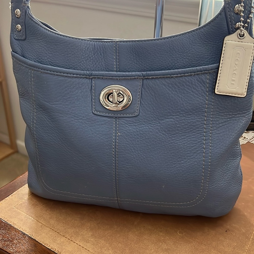 Coach F19265 blue crossbody, soft pebble leather